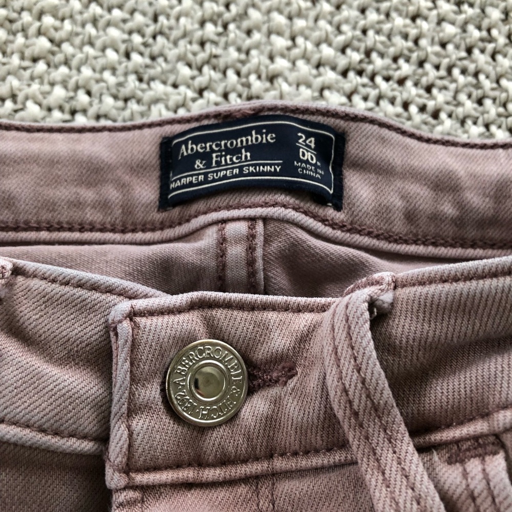 Abercrombie and Fitch jeans 24/00 - Picture 2 of 3